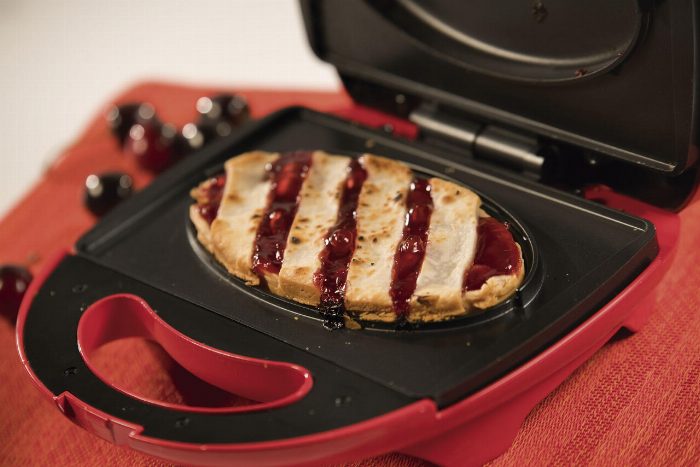Máquina de sanduíche antiaderente cozida dupla para criar receitas rápidas e saudáveis