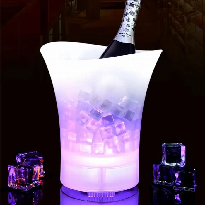 Grande Cubetera com gelo + coluna e luzes LED (5L)