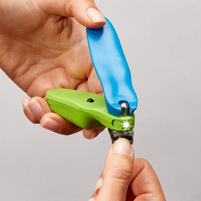 Recortador de unhas com luz LED