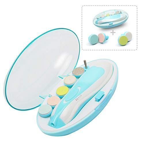 Cortar unhas para bebés