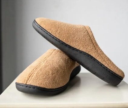 Sapatos de casa antiderrapantes